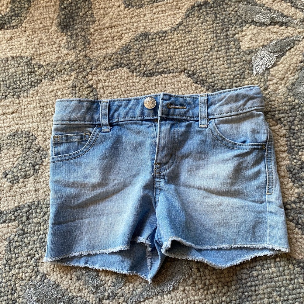 blue shorts